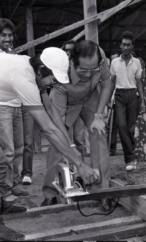 MOHD NAJIB ABDUL RAZAK