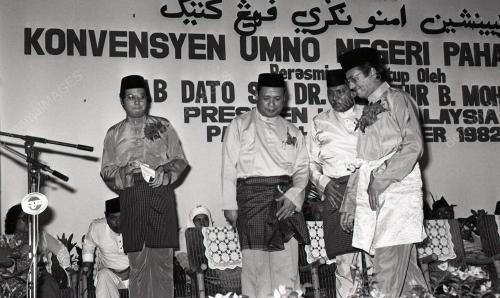 DR. MAHATHIR MOHAMAD