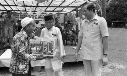 PH12_22102015_NAJIB_RASMI