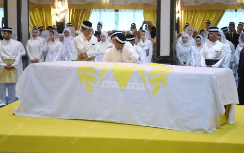 PH12_23052019_AGONG