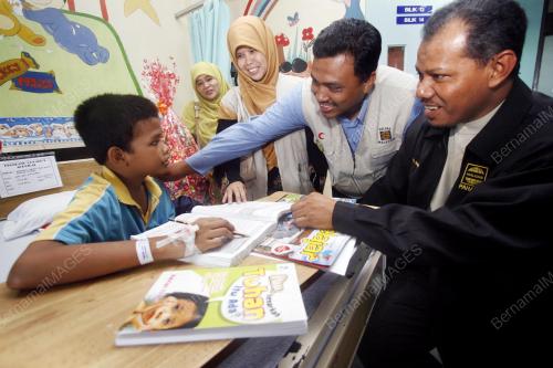 IZZI AMIRUDDIN