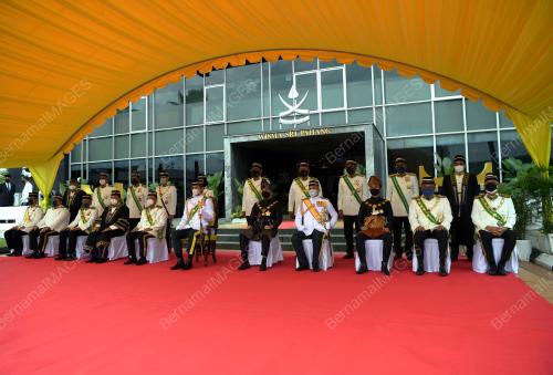 TENGKU HASSANAL IBRAHIM ALAM SHAH AL-SULTAN ABDULLAH