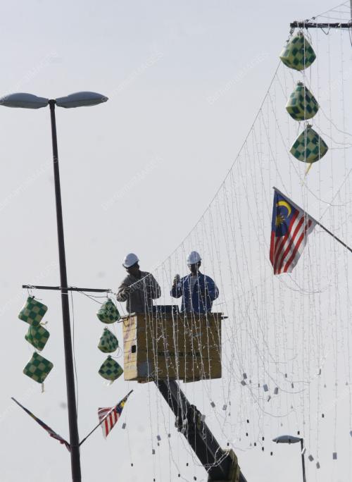 SAMBUTAN HARI RAYA