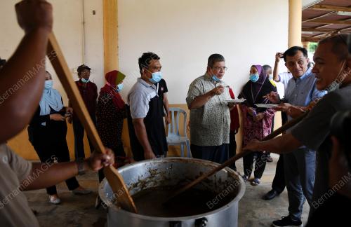 DATUK SAIFUDDIN ABDULLAH