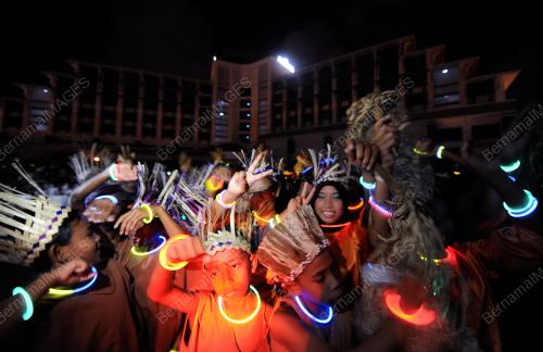 PH12_28032015_EARTH_HOUR