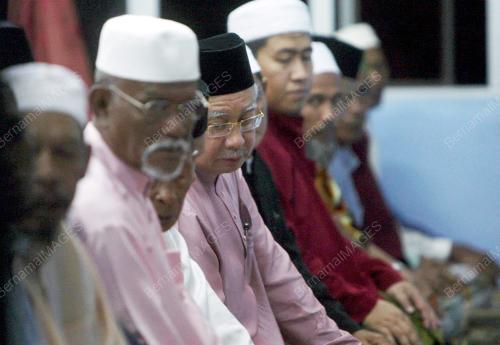 MOHD NAJIB TUN ABDUL RAZAK
