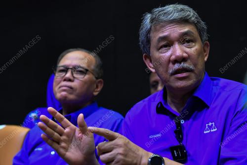 DATUK SERI MOHAMAD HASAN