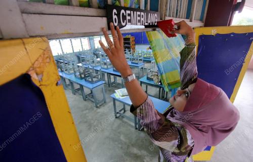 PH12_30122011_SEKOLAH