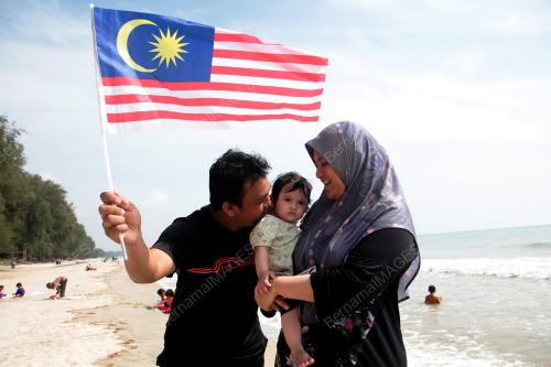 NUUR FATIHAH SAHWARIZAL