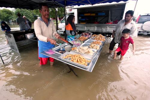 PH13_03012018_BANJIR