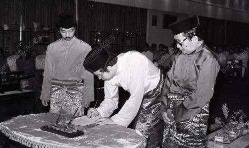 MOHD NAJIB ABDUL RAZAK