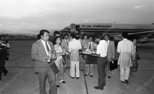 PH13_05022015_PENERBANGAN