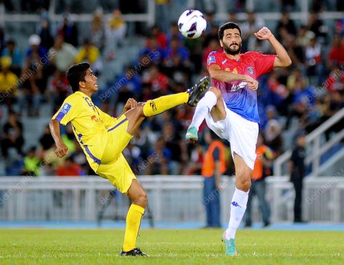 PH13_08012013_BOLA