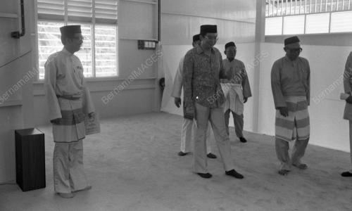 PH13_12032015_BALAI_ISLAM