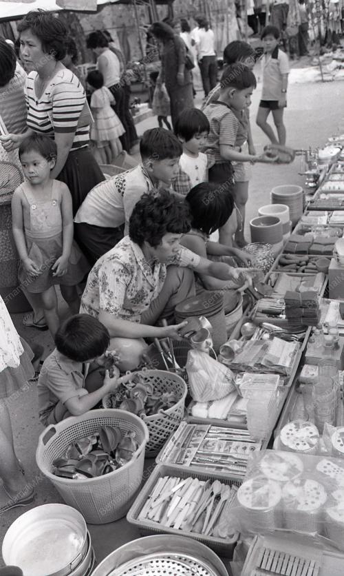 PERSIAPAN TAHUN BARU CINA