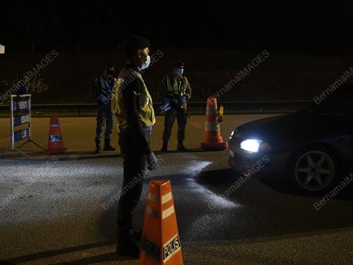 SJR DI TOL KUANTAN