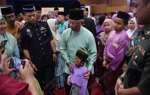 PH13_22022019_AGONG_BN201902211313