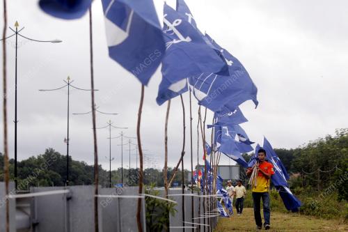 PH13_28022013_BENDERA_PARTI