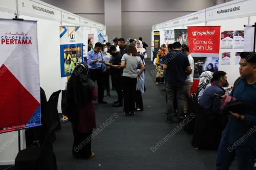 KARNIVAL KERJAYA JELAJAH ASPIRASI KELUARGA MALAYSIA