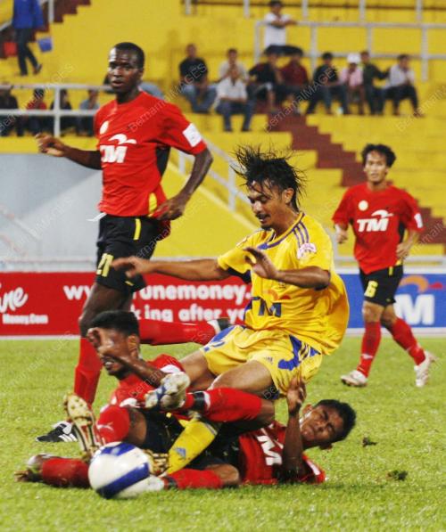 PAHANG VS SARAWAK