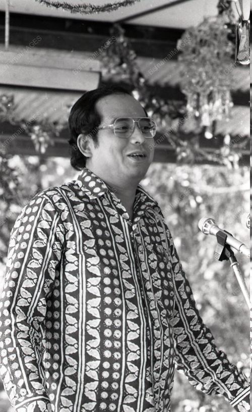 MOHD. NAJIB TUN ABDUL RAZAK
