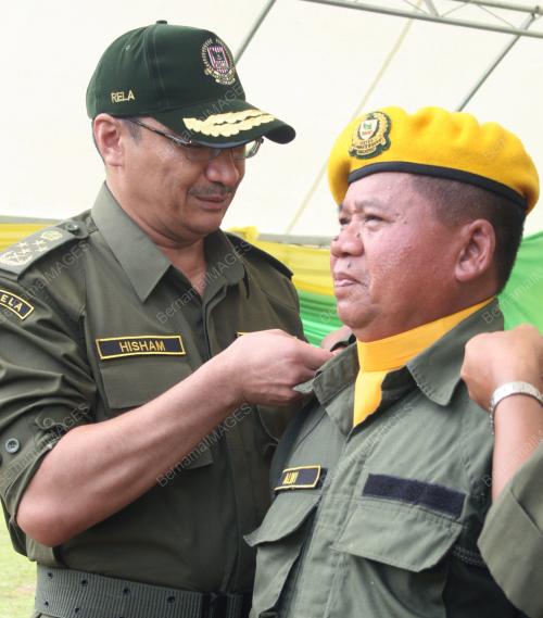 HISHAMUDDIN TUN HUSSEIN
