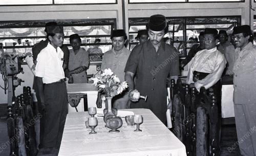 TENGKU ABDULLAH