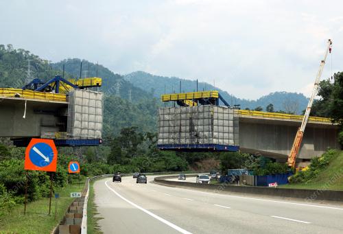 PROJEK LALUAN REL PANTAI TIMUR (ECRL)