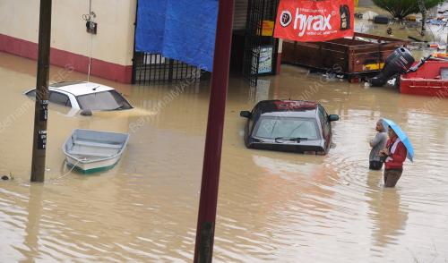 PH14_24122014_BANJIR