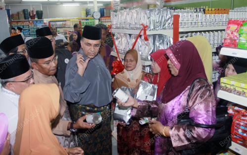DATUK SERI MOHD NAJIB TUN ABDUL RAZAK