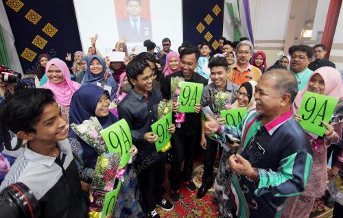 PH15_03032016_SPM_KEPUTUSAN