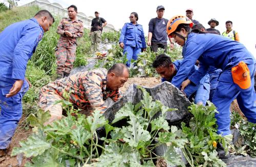 PH15_07114_BANJIR_MANGSA_07112014