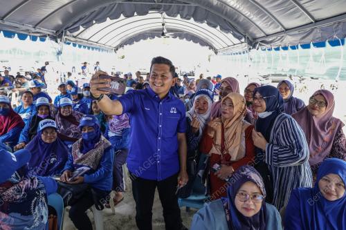DATUK MOHD SHAHAR ABDULLAH