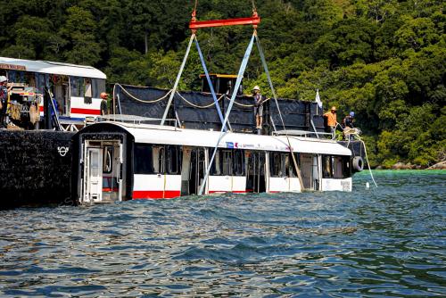 TUKUN GERABAK LRT TIOMAN