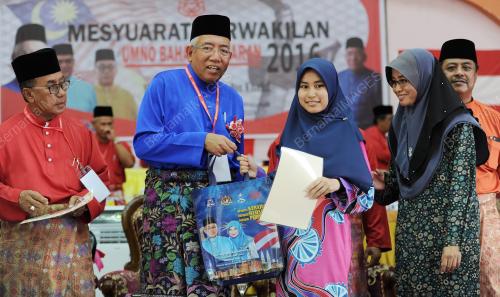 PH15_14082016_MAHDZIR