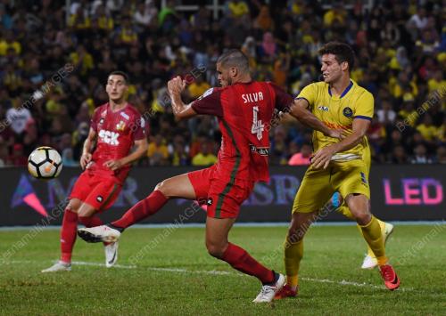 PH15_17032018_BOLA_BN201803162121