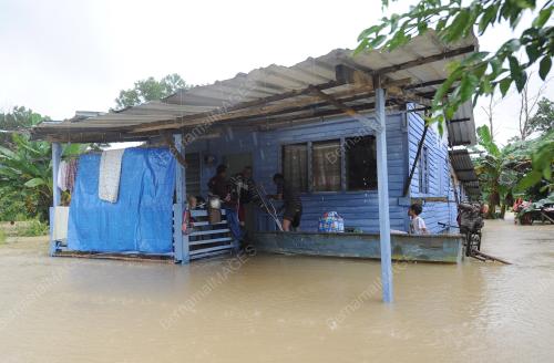 PH15_22122014_BANJIR