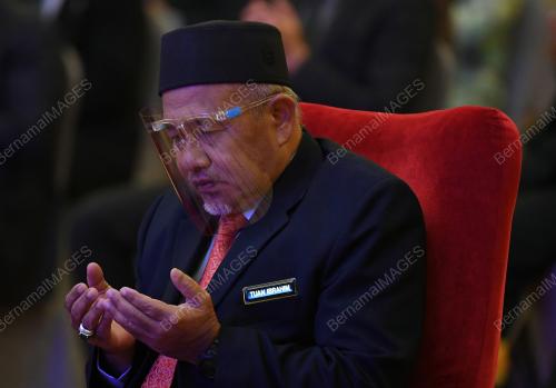 DATUK SERI TUAN IBRAHIM TUAN MAN