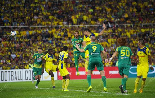 PH15_24102014_BOLA_SEPAK