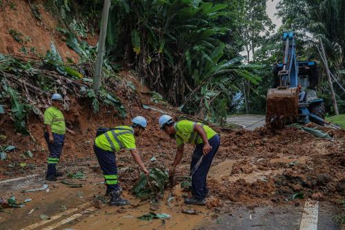 BANJIR PUING