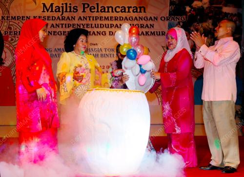 PH15_28062012_ROSMAH1