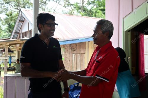 INTERNET DI PERKAMPUNG ORANG ASLI SUNGAI KELIT