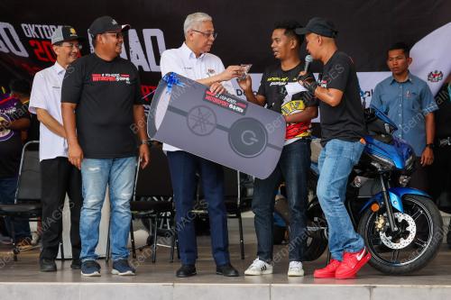 DATUK SERI ISMAIL SABRI YAAKOB