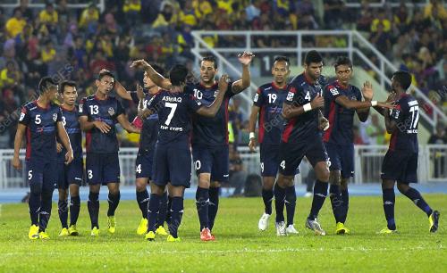 PH16_03102014_BOLA