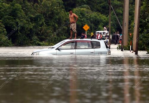 PH16_04012018_BANJIR