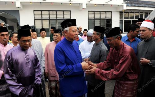 PH16_04082013_PM_BERBUKA