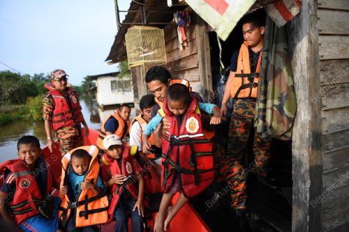 PH16_05012018_BANJIR