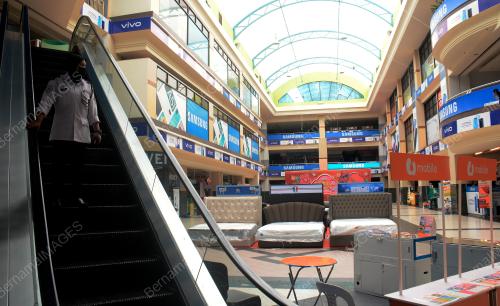 PUSAT BELI BELAH TUTUP