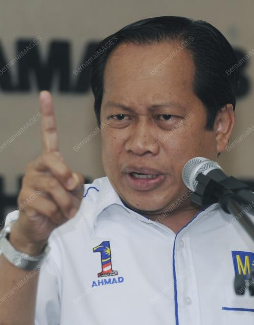PH16_18052015_AHMAD_MASLAN