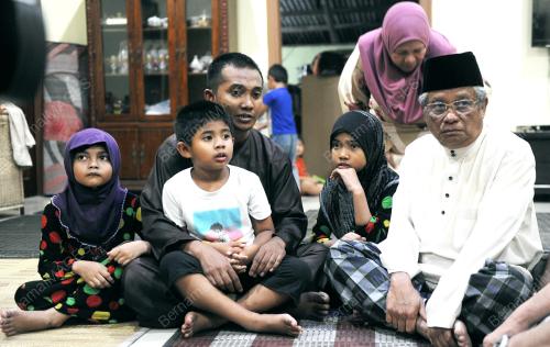PH16_19072013_HILANG_KENDURI